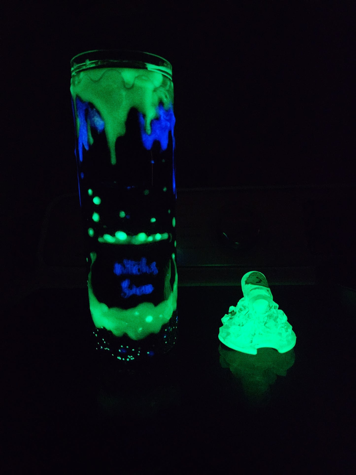 Witches Brew Glow in The Dark Cup with Glowing "Poison" Topper