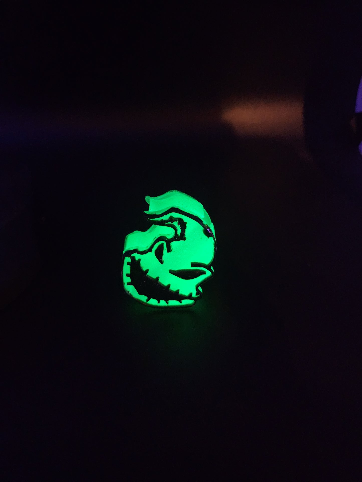 "Oogie" Glowing Straw Topper